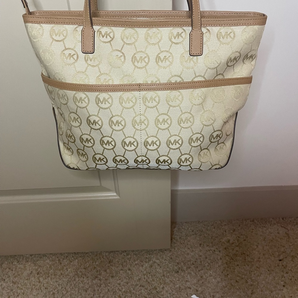 Designer Purse - Picture 2 of 2